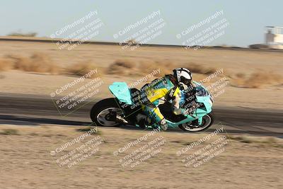 media/Nov-02-2025-CVMA (Sun) [[337aff29ab]]/Race 18-Supersport Middleweight/